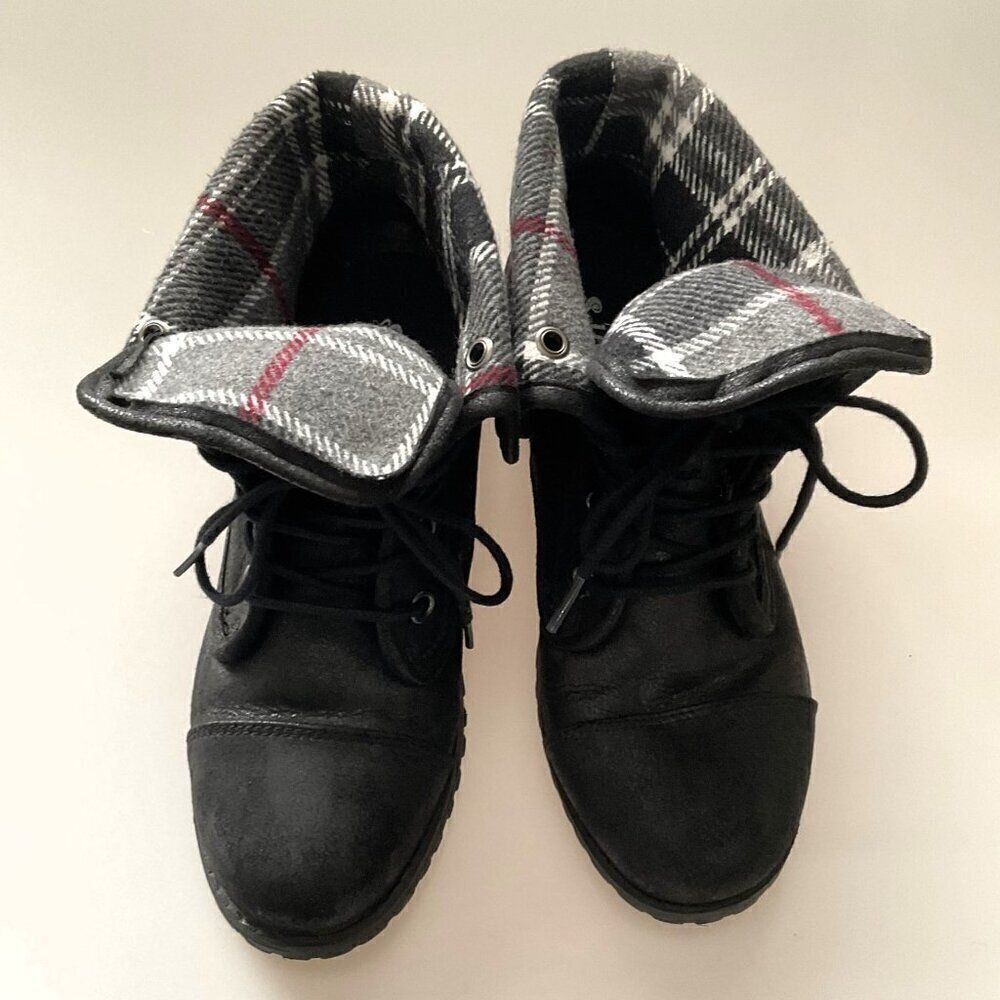 Self Esteem Cascade Plaid Fold Over Combat Boots Black 8.5